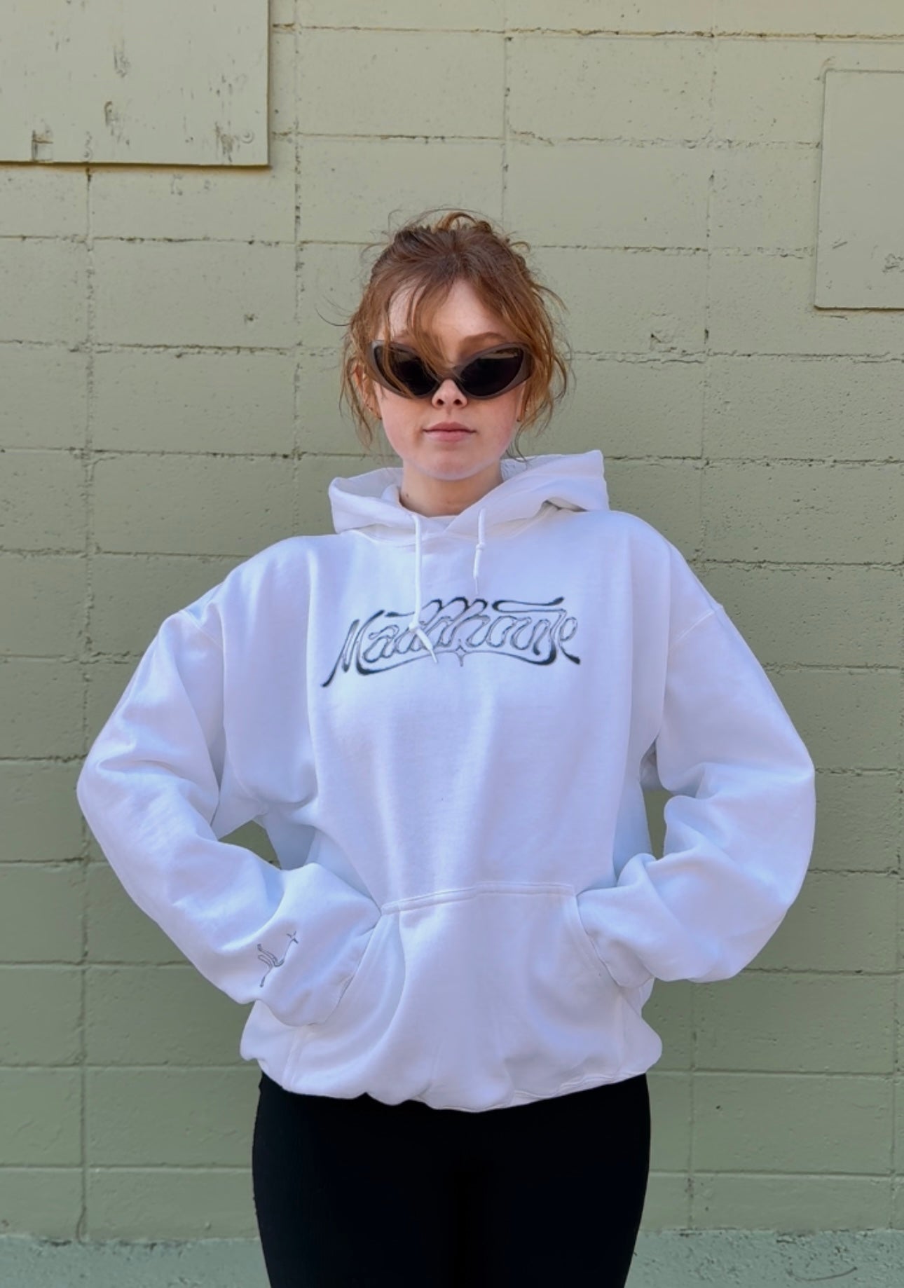 White Chrome Unisex Heavy Blend™ Hooded Sweatshirt