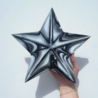 BLACK/WHITE STAR CANVAS PAINTING